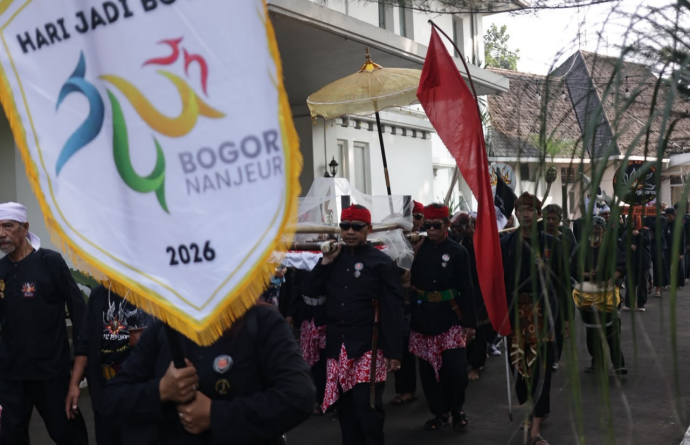140 Pusaka Kujang Diarak Keliling Kota, Tradisi Baru HJB 544 Resmi Dimulai